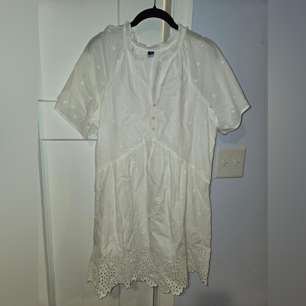 Old Navy White Cotton Eyelet Dress